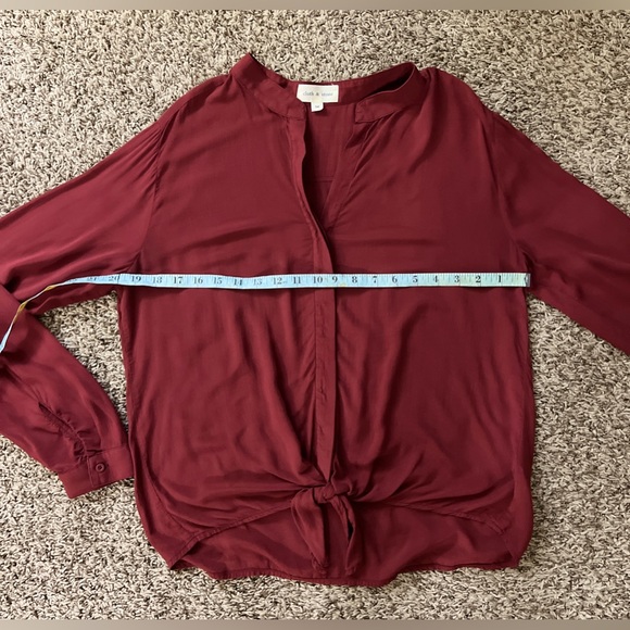 Cloth & Stone Women's Medium Wine Colored L/S Button Down Blouse with tie Front - Picture 5 of 11